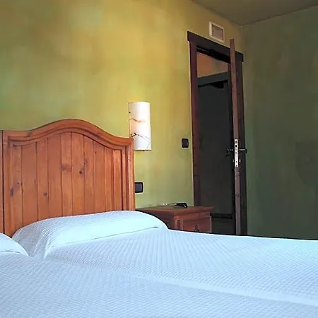 Hotell Calera Valle De Villaverde