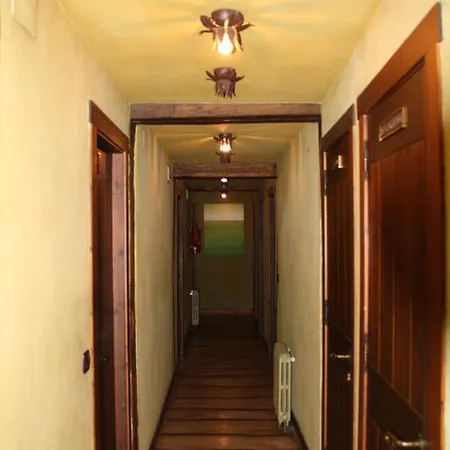 Hotell Calera Valle De Villaverde
