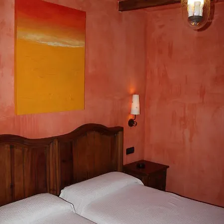 Calera Hotel 3*