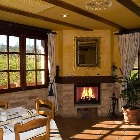 Ξενοδοχείο Calera 3*