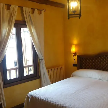 Calera Hotel
